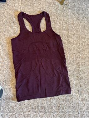 Lululemon swiftly tech racer back size 4 maroon